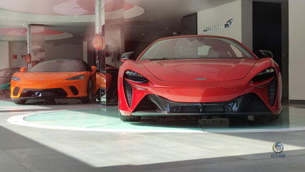 showroom McLaren (1)