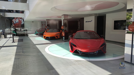 showroom McLaren (4)