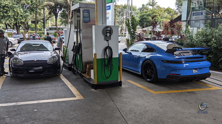 dois ou mais Porsches (1)