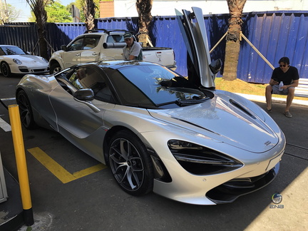 McLaren 720s - prata (2)