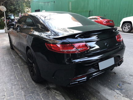 Mercedes S63 coupé (1)