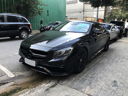 Mercedes S63 coupé (2)