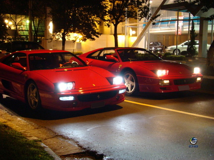 duas ou mais Ferrari (2)