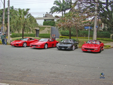 duas ou mais Ferrari (4)