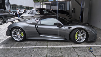 Porsche 918 Spyder- Weissach (4)