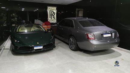 Ferrari F8 e Rolls-Royce Ghost (1)