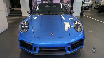 Porsche 911 Carrera T - South Sea Blue Metallic  (5)