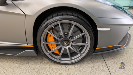 Lamborghini Aventador Ultimae - Grigio Titans (7)