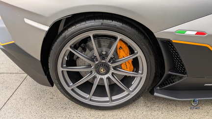 Lamborghini Aventador Ultimae - Grigio Titans (6)