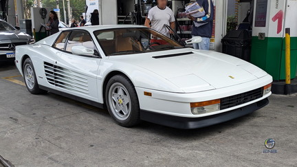 Ferrari Testarossa Branca (2)