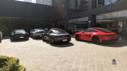 Dois ou Mais Porsches (5)