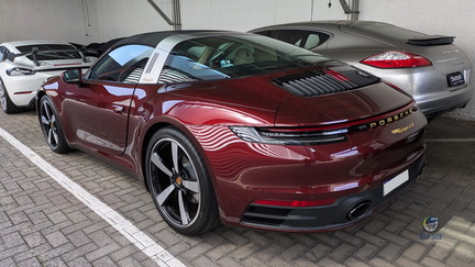 Porsche 911 Targa 4S 992 - Heritage design Cherry (3)