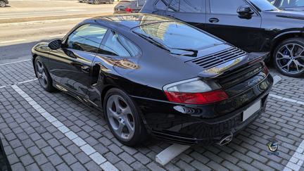 Porsche 911 Turbo 996 tip (1)
